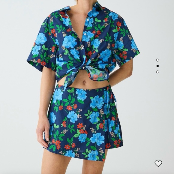 J. Crew Pants - NWT size 12 J. Crew cotton poplin side-tide skort blue peony print